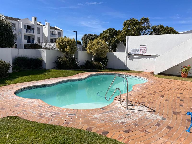 3 Bedroom Property for Sale in Marina Da Gama Western Cape
